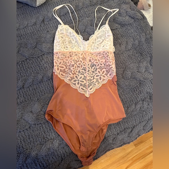 Aerie bodysuit - Picture 2 of 5